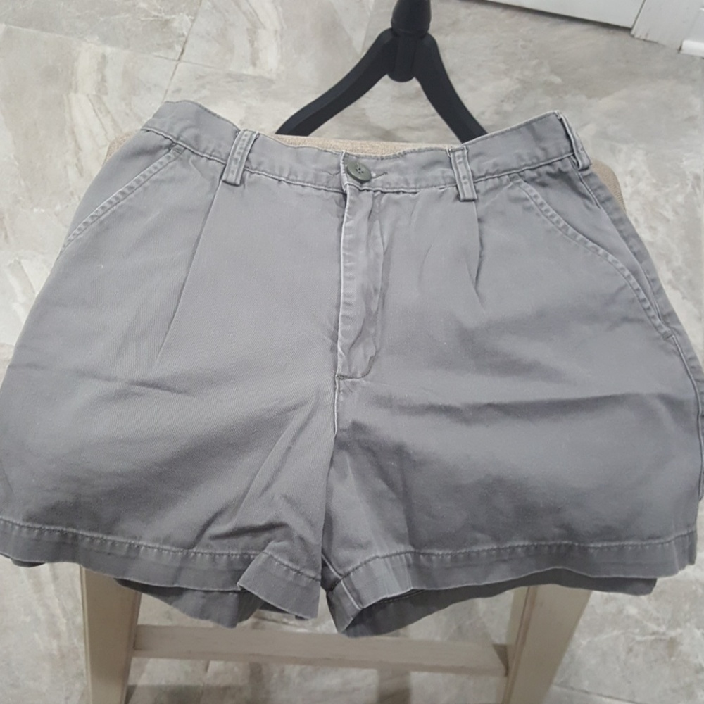 Gray shorts